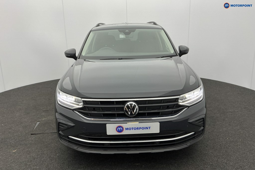 Volkswagen Tiguan Active Manual Petrol SUV - Stock Number (1601589) - 33rd supplementary image