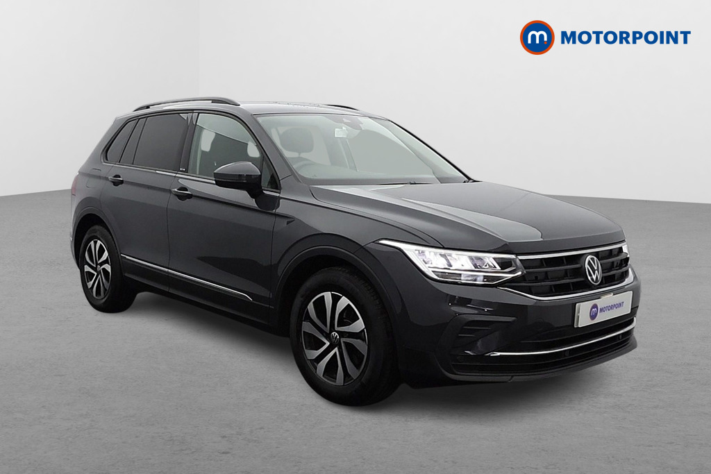 Volkswagen Tiguan Active Manual Petrol SUV - Stock Number (1601589) - Drivers side front corner