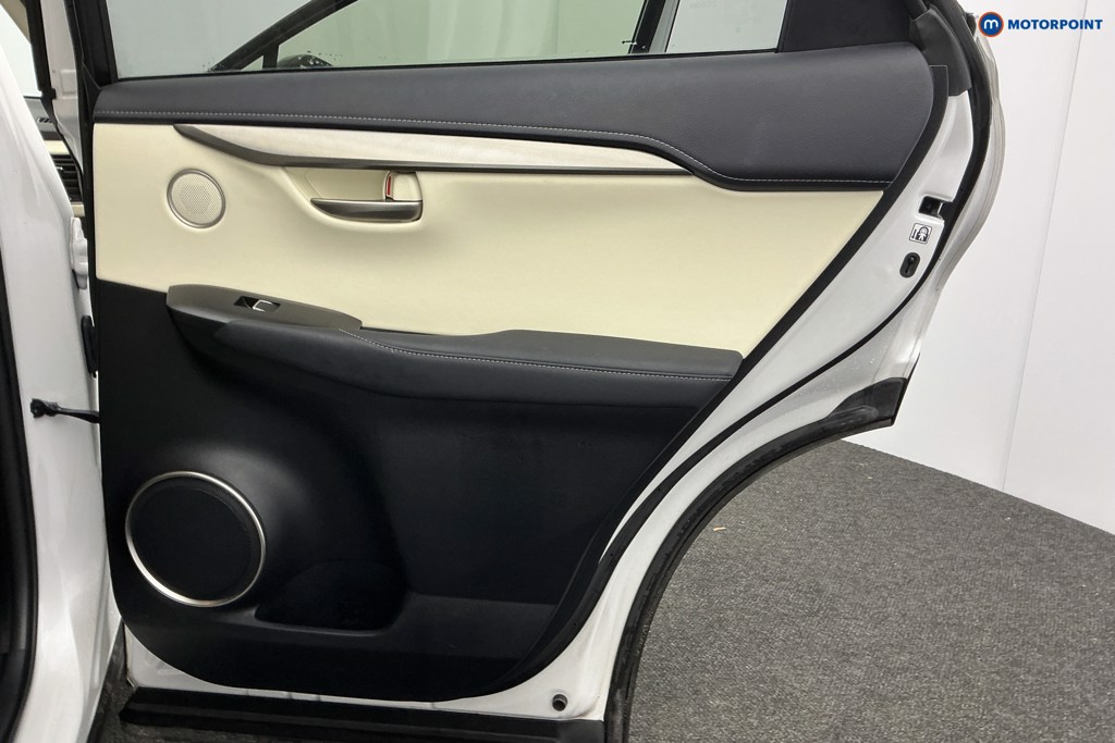 Lexus NX 300H 2.5 5Dr Cvt 8" Nav Automatic Petrol-Electric Hybrid SUV - Stock Number (1601673) - 35th supplementary image