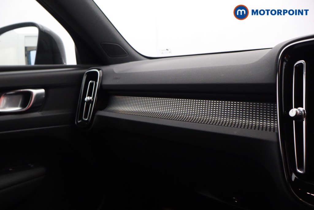 Volvo Xc40 R Design Pro Automatic Petrol SUV - Stock Number (1602033) - 9th supplementary image
