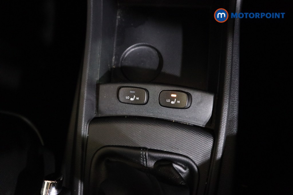 Ssangyong Korando ELX Manual Diesel SUV - Stock Number (1602922) - 9th supplementary image