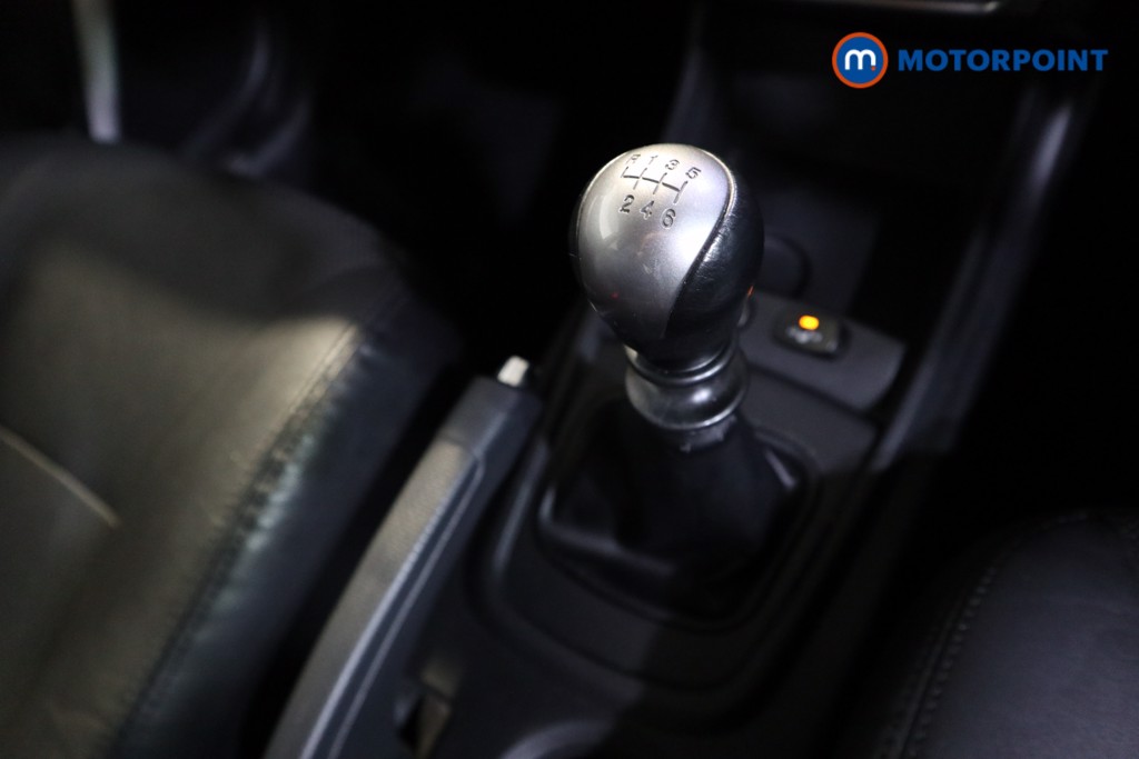 Ssangyong Korando ELX Manual Diesel SUV - Stock Number (1602922) - 10th supplementary image