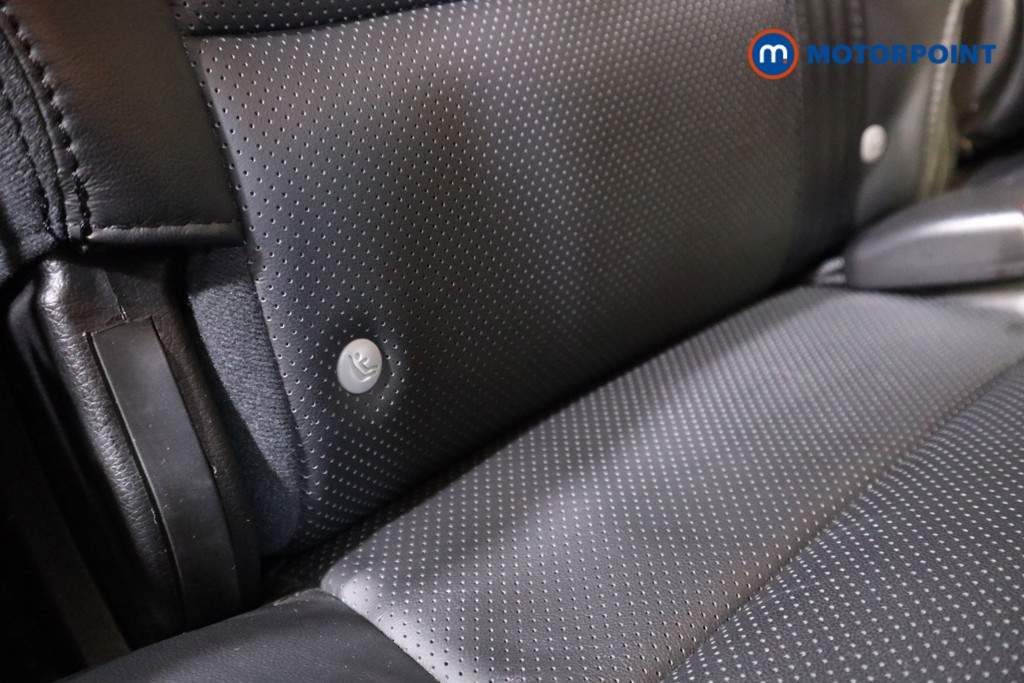 Ssangyong Korando ELX Manual Diesel SUV - Stock Number (1602922) - 17th supplementary image