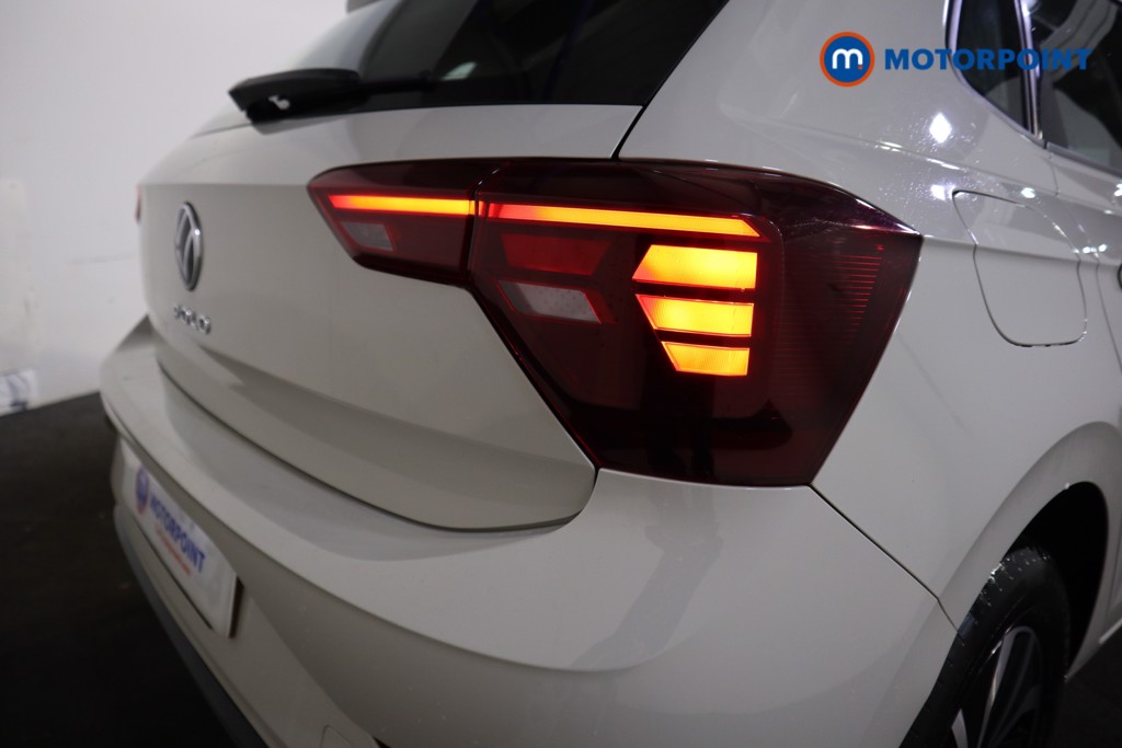 Volkswagen Polo Life Manual Petrol Hatchback - Stock Number (1602964) - 24th supplementary image