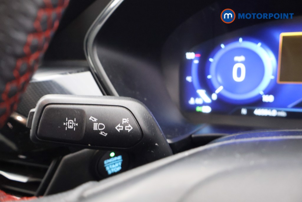 Ford Kuga St-Line Edition Manual Petrol SUV - Stock Number (1603716) - 5th supplementary image