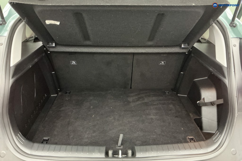 Hyundai Bayon Premium Manual Petrol SUV - Stock Number (1603747) - 4th supplementary image