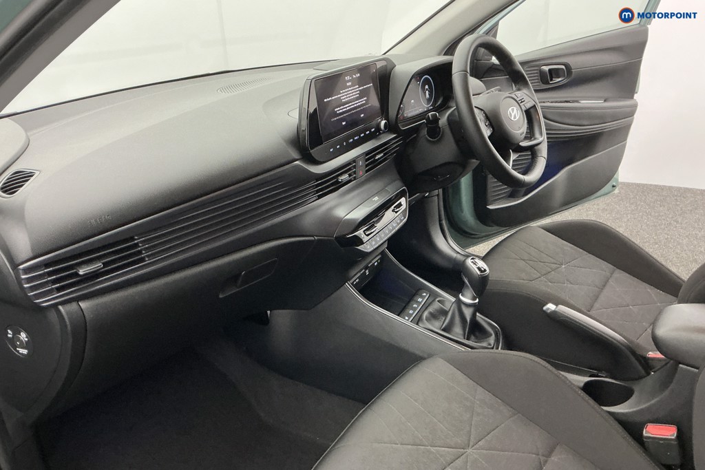 Hyundai Bayon Premium Manual Petrol SUV - Stock Number (1603747) - 9th supplementary image