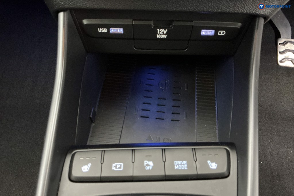 Hyundai Bayon Premium Manual Petrol SUV - Stock Number (1603747) - 17th supplementary image