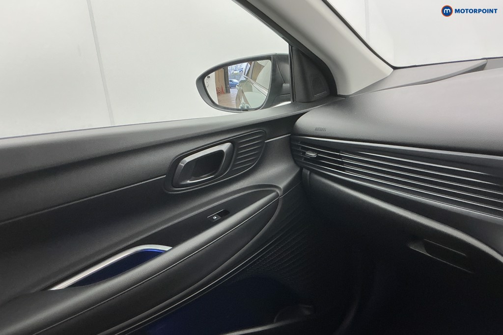 Hyundai Bayon Premium Manual Petrol SUV - Stock Number (1603747) - 19th supplementary image