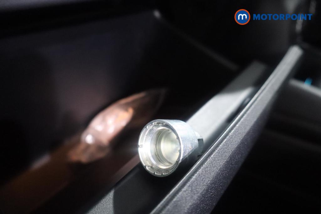 Ford Kuga Vignale Automatic Petrol Plug-In Hybrid SUV - Stock Number (1603941) - 13th supplementary image