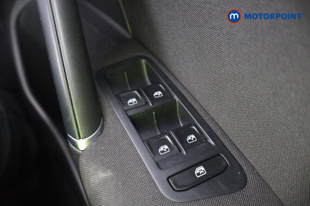 Volkswagen Golf Match Manual Petrol Hatchback - Stock Number (1604048) - 12th supplementary image