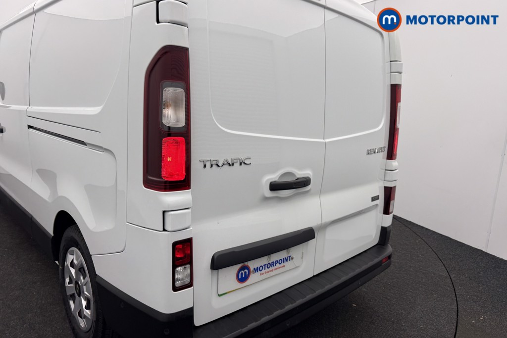 Renault Trafic Advance Automatic Electric Panel Van - Stock Number (1604190) - 22nd supplementary image