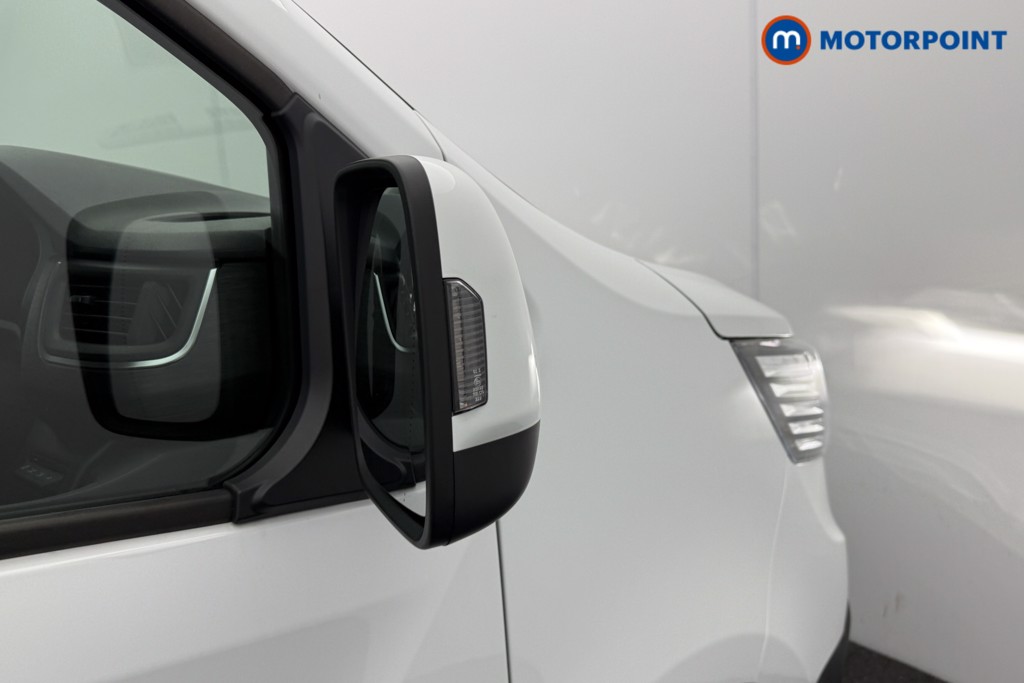 Renault Trafic Advance Automatic Electric Panel Van - Stock Number (1604196) - 18th supplementary image