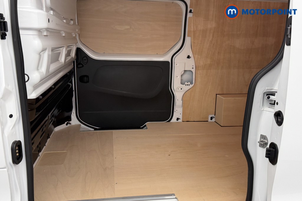 Renault Trafic Advance Automatic Electric Panel Van - Stock Number (1604196) - 20th supplementary image