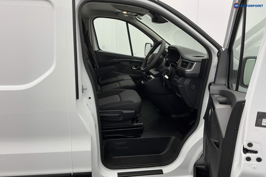 Renault Trafic Advance Automatic Electric Panel Van - Stock Number (1604226) - 16th supplementary image