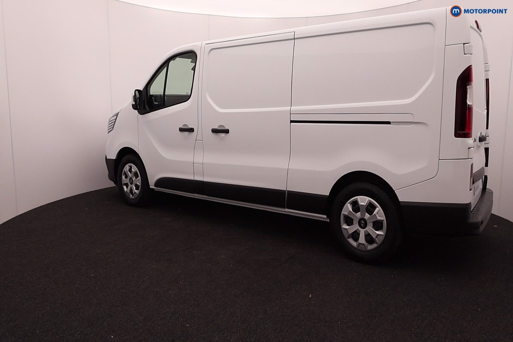 Renault Trafic Advance Automatic Electric Panel Van - Stock Number (1604226) - Passenger side rear corner