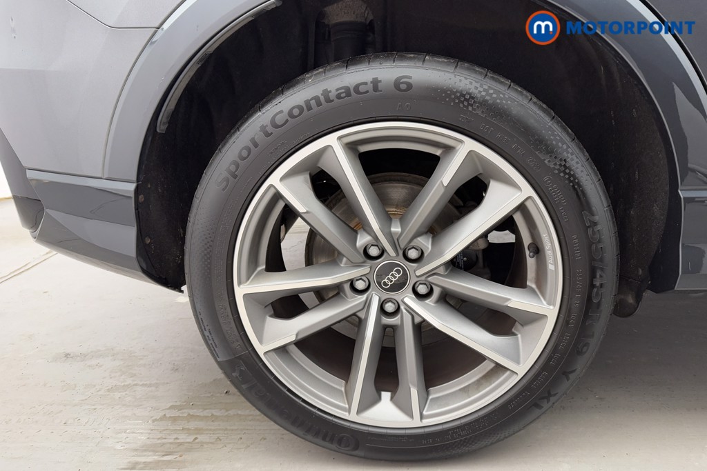 Audi Q3 Black Edition Automatic Petrol SUV - Stock Number (1604792) - 32nd supplementary image