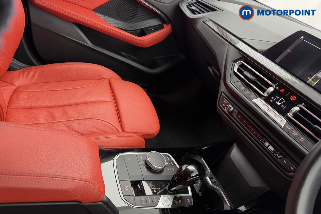 BMW 1 Series Sport Automatic Diesel Hatchback - Stock Number (1604804) - 17th supplementary image