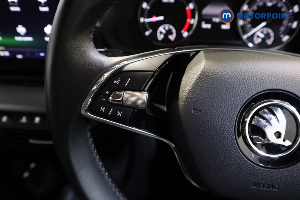 Skoda Octavia SE Manual Petrol Hatchback - Stock Number (1604933) - 3rd supplementary image