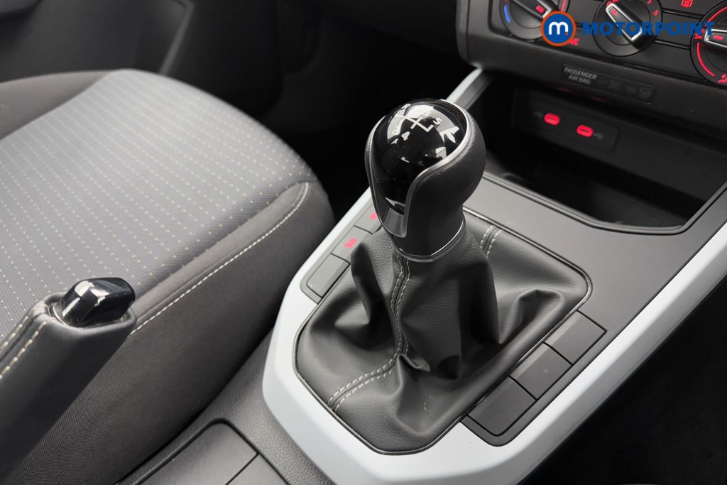 Seat Arona Se Technology Manual Petrol SUV - Stock Number (1604950) - 15th supplementary image