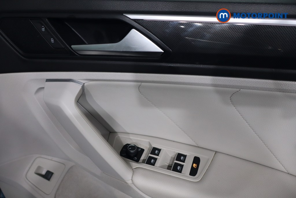 Volkswagen Tiguan Elegance Automatic Petrol SUV - Stock Number (1605014) - 26th supplementary image