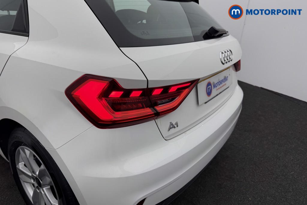 Audi A1 Technik Manual Petrol Hatchback - Stock Number (1605039) - 23rd supplementary image