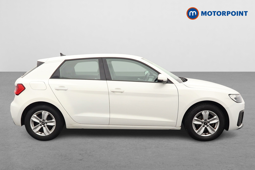 Audi A1 Technik Manual Petrol Hatchback - Stock Number (1605039) - Drivers side