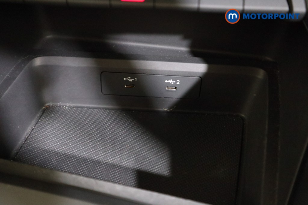 Audi A3 Technik Manual Petrol Hatchback - Stock Number (1605092) - 8th supplementary image