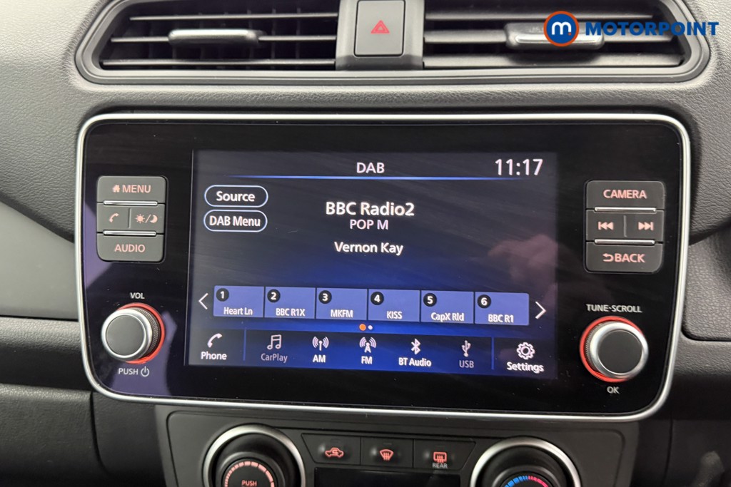 Nissan Leaf Acenta Automatic Electric Hatchback - Stock Number (1605100) - 5th supplementary image