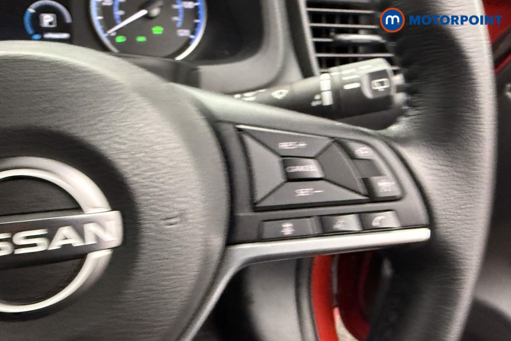 Nissan Leaf Acenta Automatic Electric Hatchback - Stock Number (1605100) - 12th supplementary image