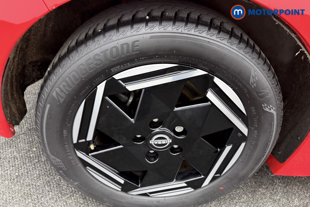 Nissan Leaf Acenta Automatic Electric Hatchback - Stock Number (1605100) - 28th supplementary image