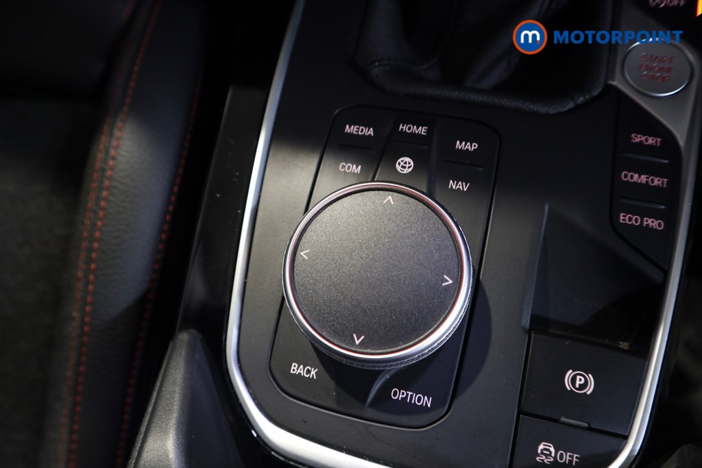 BMW 2 Series Sport Manual Diesel Saloon - Stock Number (1605448) - 8th supplementary image