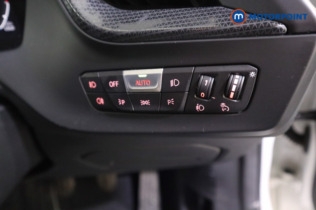 BMW 2 Series Sport Manual Diesel Saloon - Stock Number (1605448) - 11th supplementary image