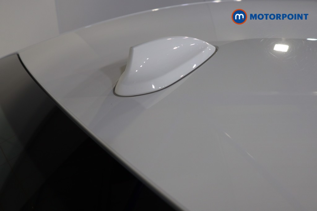 BMW 2 Series Sport Manual Diesel Saloon - Stock Number (1605448) - 28th supplementary image