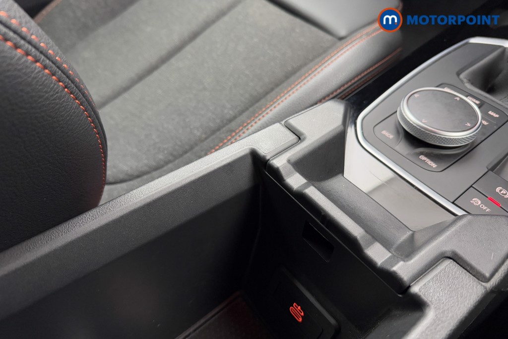 BMW 2 Series Sport Manual Petrol Saloon - Stock Number (1605497) - 17th supplementary image