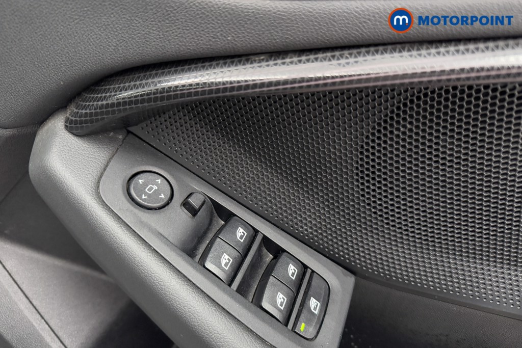 BMW 2 Series Sport Manual Petrol Saloon - Stock Number (1605497) - 21st supplementary image