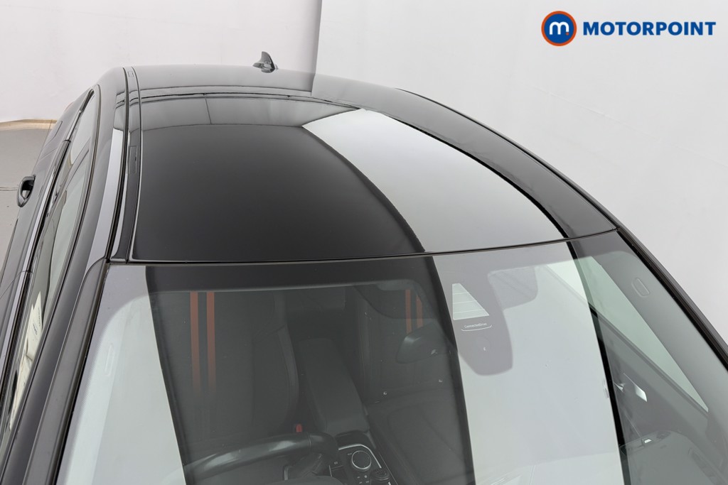 BMW 2 Series Sport Manual Petrol Saloon - Stock Number (1605497) - 35th supplementary image