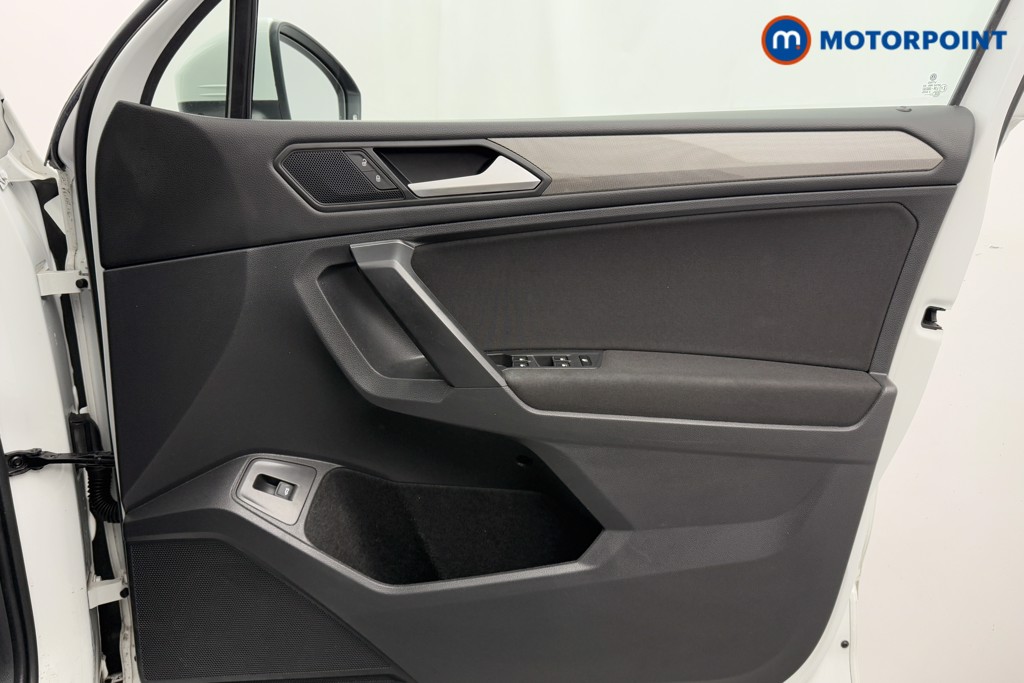 Volkswagen Tiguan Allspace Life Manual Petrol SUV - Stock Number (1605549) - 21st supplementary image