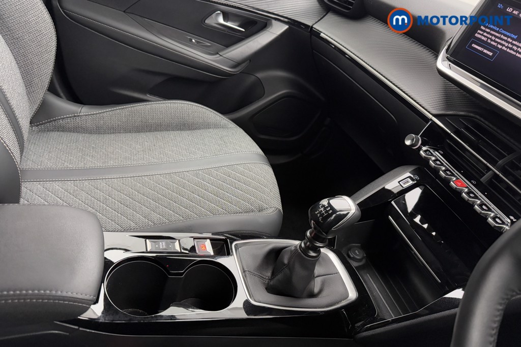Peugeot 2008 Allure Manual Petrol SUV - Stock Number (1605550) - 16th supplementary image