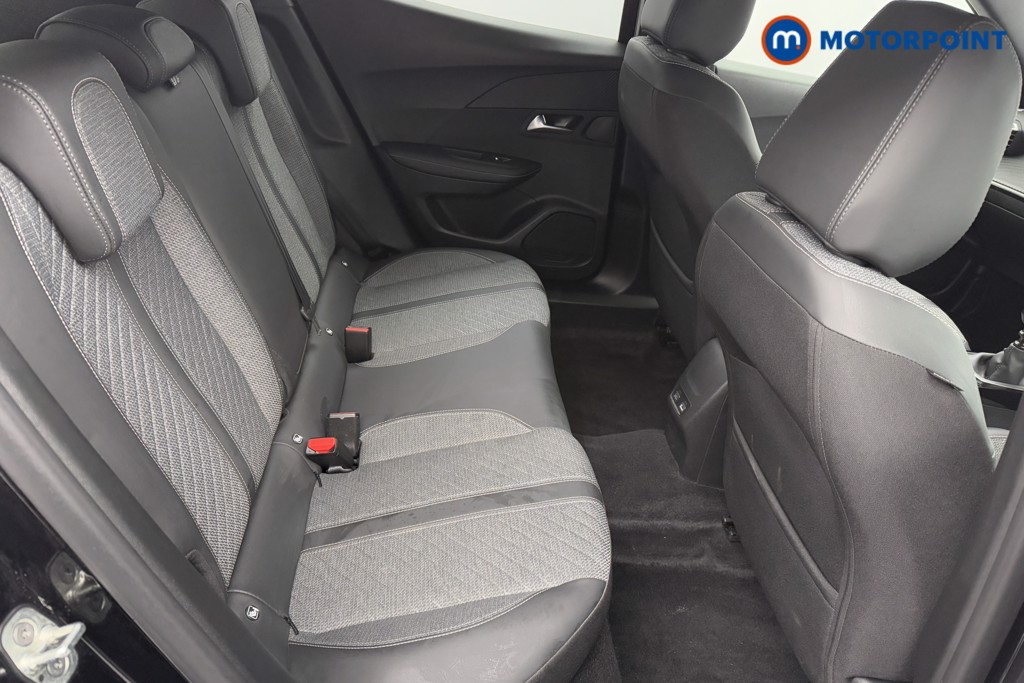 Peugeot 2008 Allure Manual Petrol SUV - Stock Number (1605550) - 22nd supplementary image