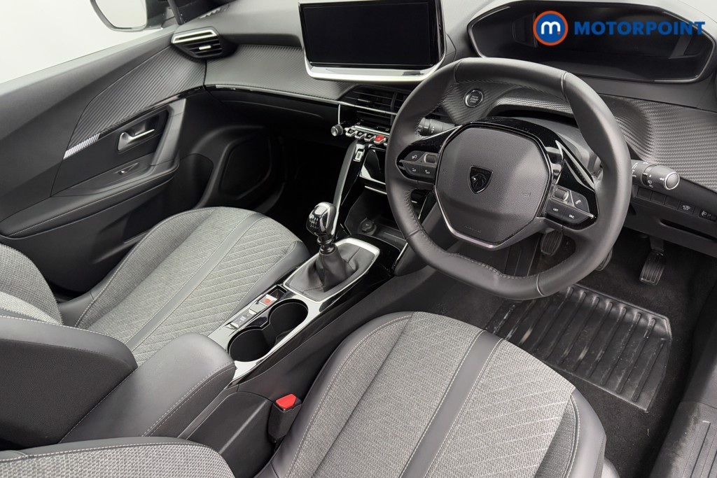 Peugeot 2008 Allure Manual Petrol SUV - Stock Number (1605550) - 1st supplementary image