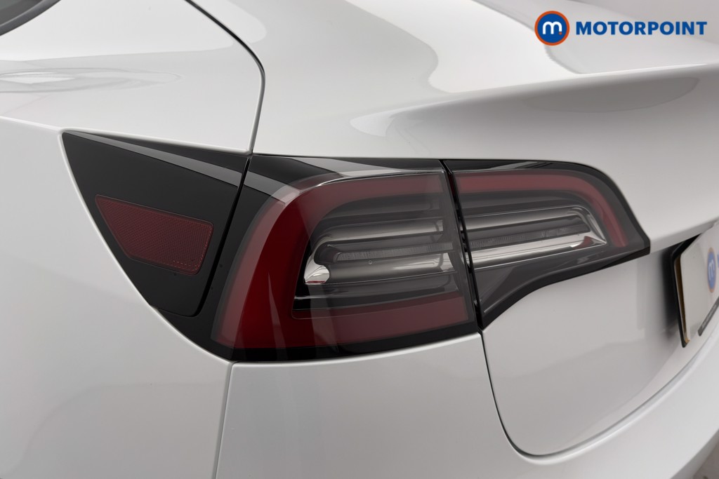 Tesla Model 3 Rwd 4Dr Auto Automatic Electric Saloon - Stock Number (1605566) - 32nd supplementary image