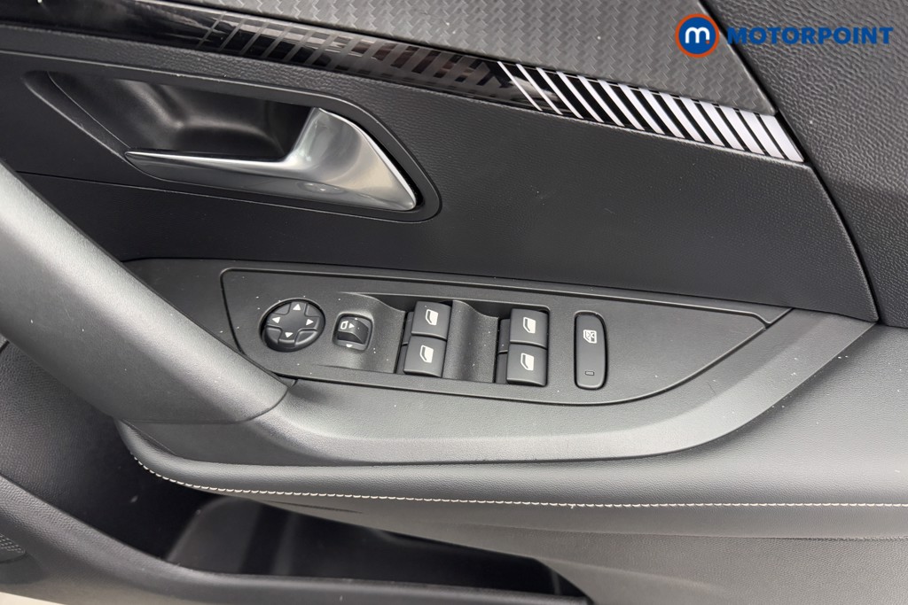 Peugeot 2008 Allure Manual Petrol SUV - Stock Number (1605572) - 20th supplementary image