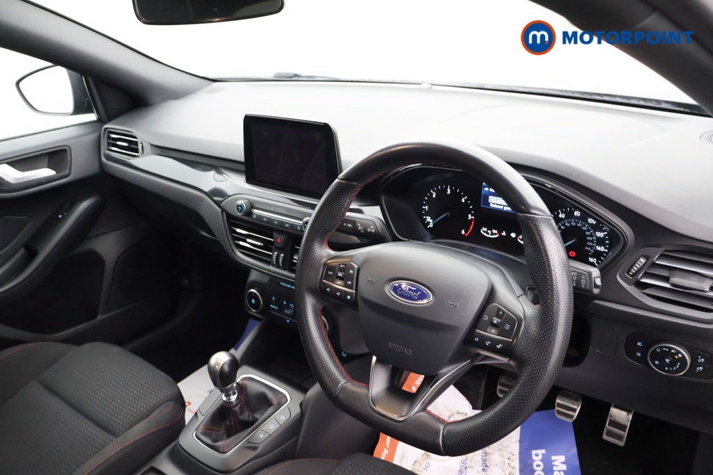 Ford Focus St-Line Manual Diesel Hatchback - Stock Number (1605810) - 14th supplementary image