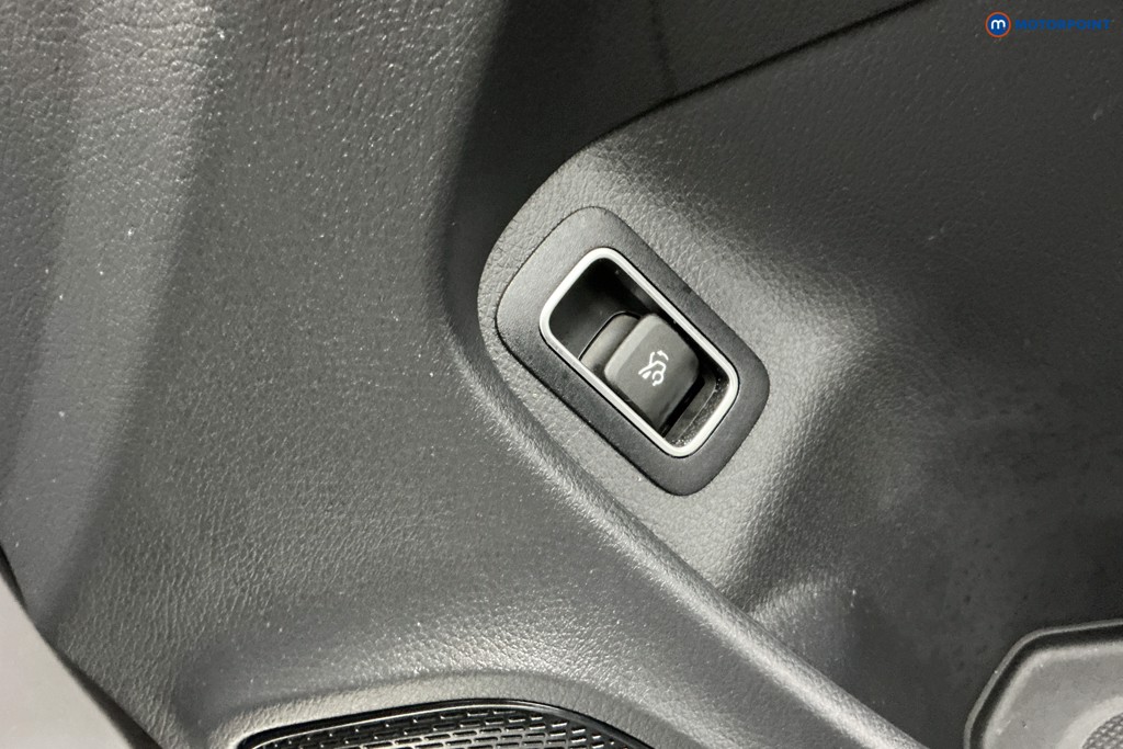 Mercedes-Benz CLA Amg Line Automatic Diesel Coupe - Stock Number (1605886) - 29th supplementary image