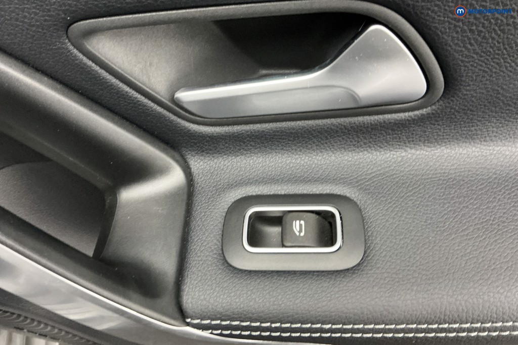 Mercedes-Benz CLA Amg Line Automatic Diesel Coupe - Stock Number (1605886) - 31st supplementary image