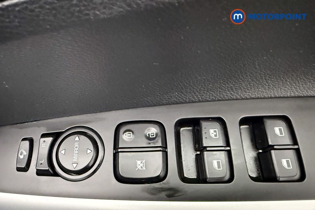 KIA Picanto X-Line S Automatic Petrol Hatchback - Stock Number (1606344) - 19th supplementary image