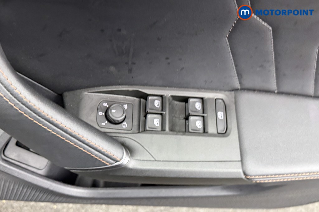 Cupra Formentor V1 Automatic Petrol Plug-In Hybrid SUV - Stock Number (1606654) - 16th supplementary image