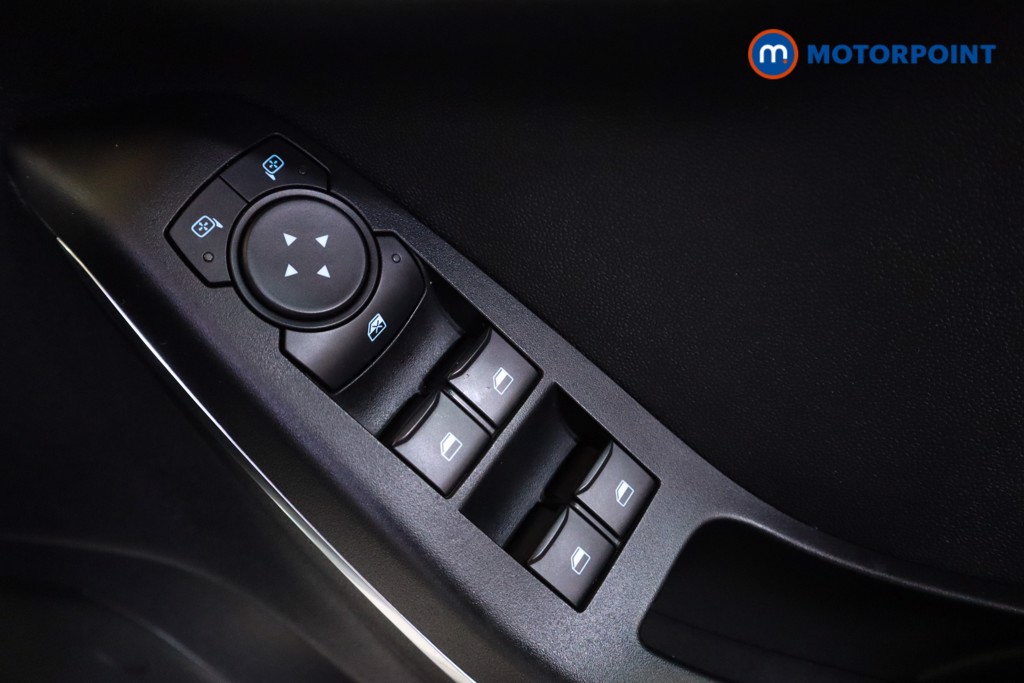 Ford Fiesta St-Line Manual Petrol Hatchback - Stock Number (1606763) - 4th supplementary image