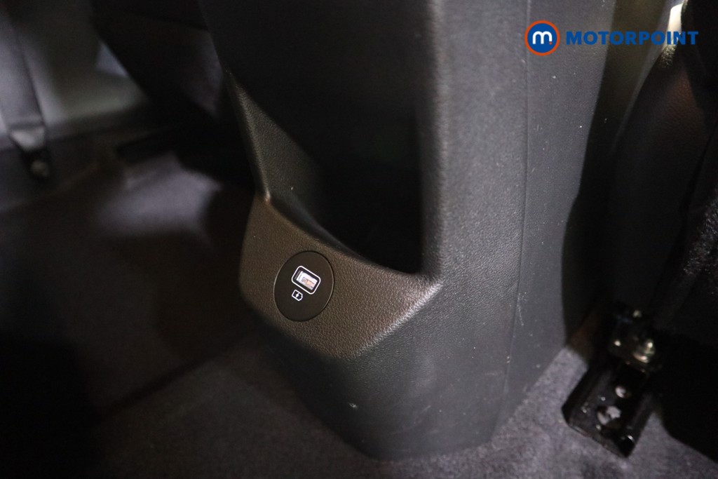 Hyundai Bayon Premium Automatic Petrol SUV - Stock Number (1607023) - 15th supplementary image